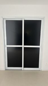 Insulfilm Blackout em Janela 4 pelicula blackout porta vidro