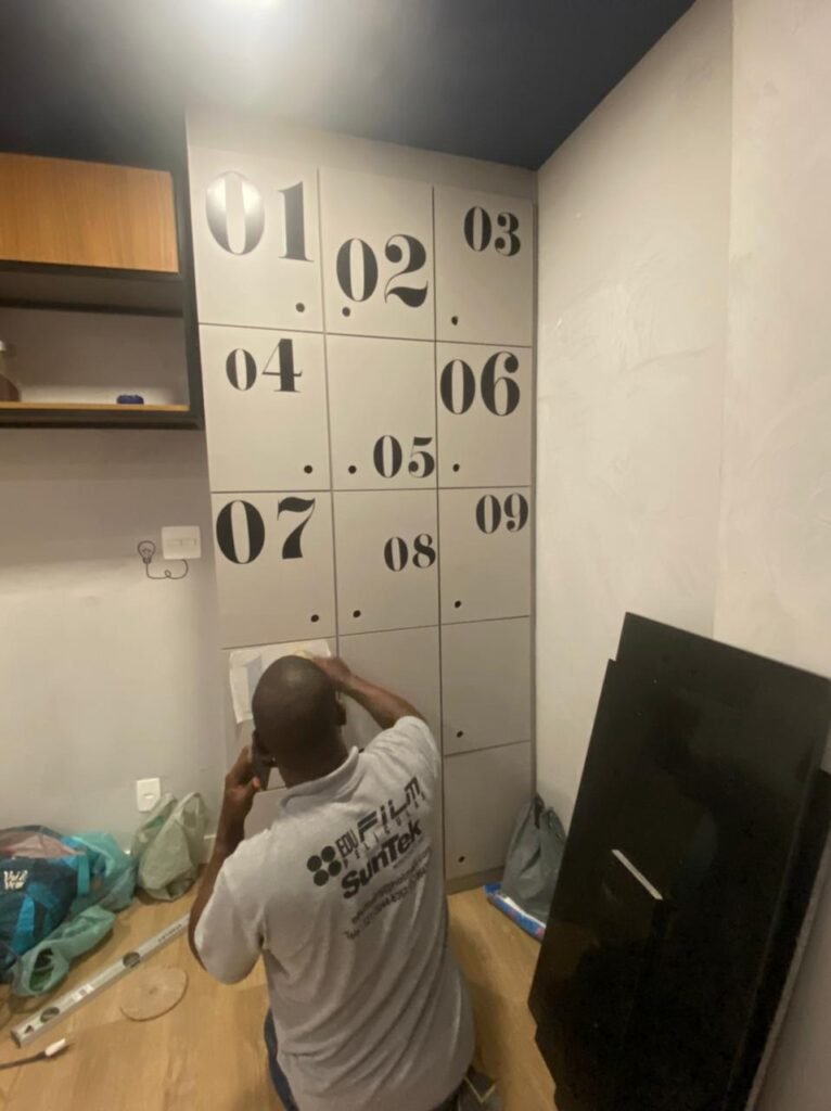 Envelopamento de Móveis 3 adesivagem de parede 3
