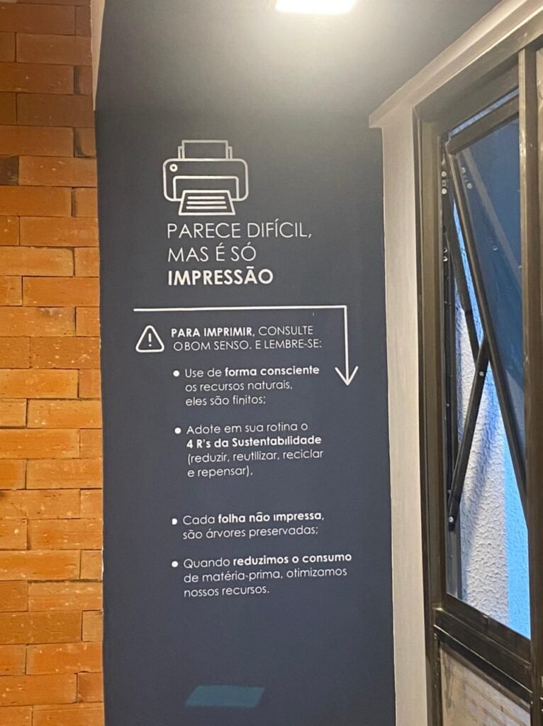 adesivagem de porta 3