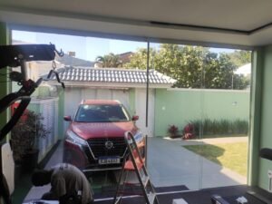 pelicula espelhada fachada de casa 6 visao por dentro