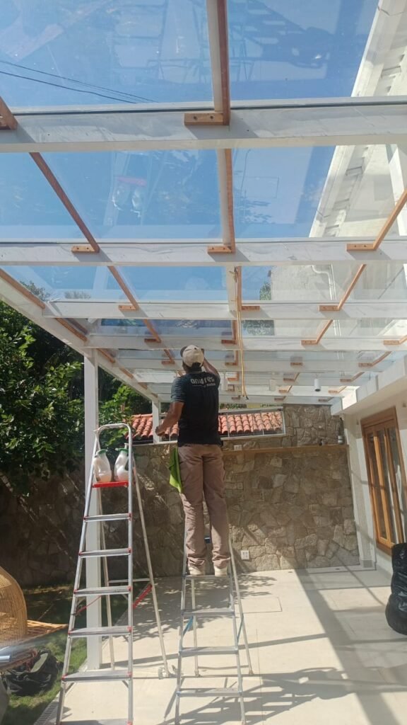 teto de vidro pergolado pelicula controle solar protecao uv 2